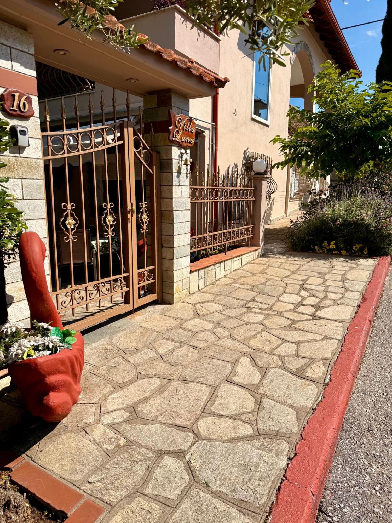 Villa Luna Nea Kerasia Dış mekan fotoğraf